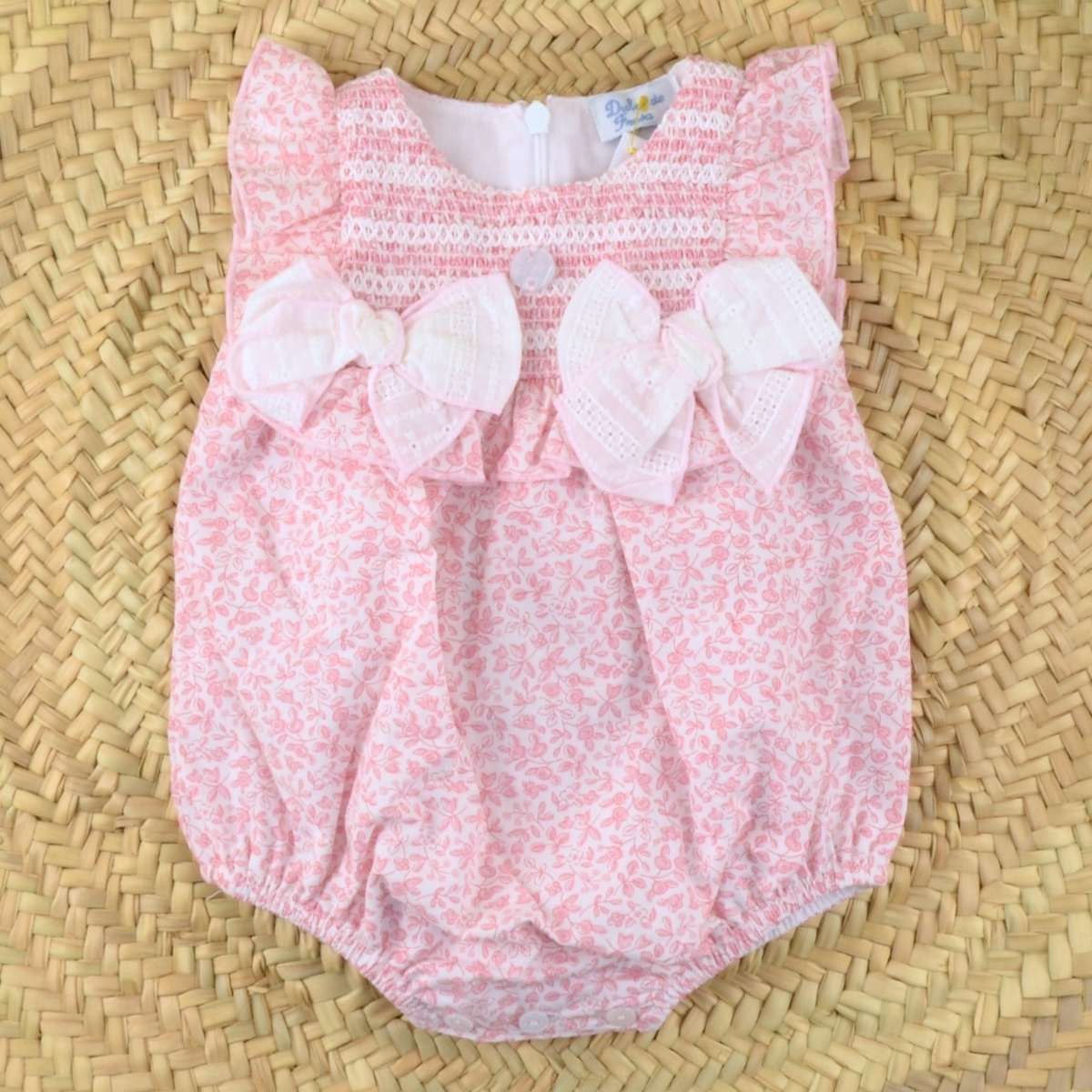 Ranita bebé rosa floral Dulce de Fresa con lazos blancos laterales