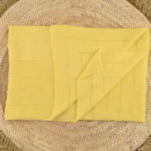 toquilla bebe amarilla dulce de fresa manta punto perle carrito