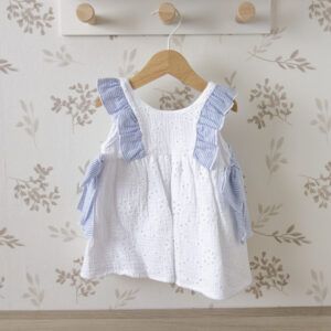 vestido bebe bordado blanco rayas azul tirantes volante calamaro kerala
