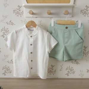 Conjunto niño verde agua Calamaro camisa blanca y pantalon corto