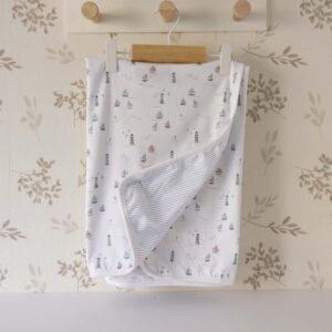 Arrullo bebé verde algodón doble capa estampado barcos reverso rayas textura suave ligera