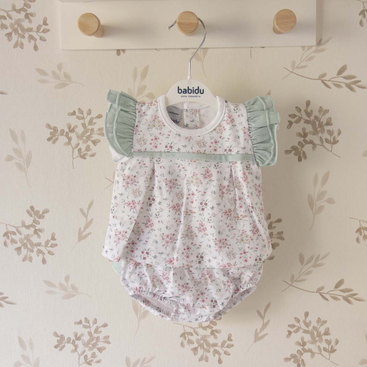 Conjunto ranita bebé niña verde Babidu con volante